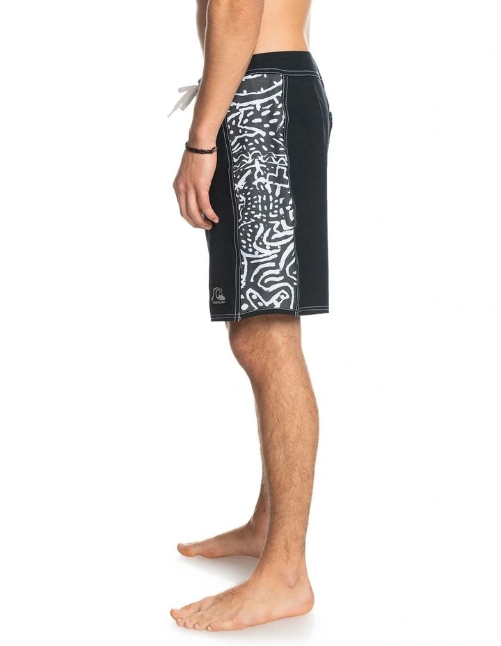 Cheapest ⌛ Quiksilver Original Arch 18" Boardshorts In Black ⌛ 5 Cheapest ⌛ Quiksilver Original Arch 18" Boardshorts In Black ⌛ - Image 3