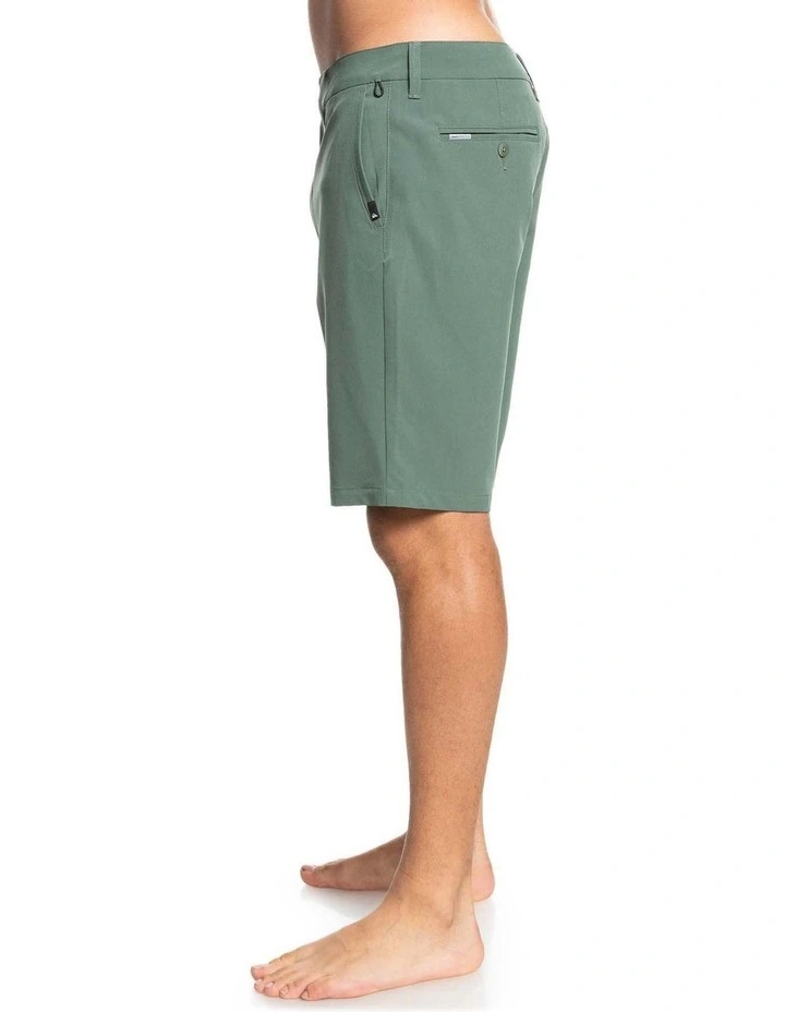 Cheapest β¨ Quiksilver Union 20" Amphibian Board Shorts π― 5 Cheapest β¨ Quiksilver Union 20" Amphibian Board Shorts π― - Image 3