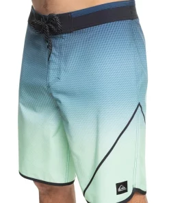 Promo 💯 Quiksilver Surfsilk New Wave Boardshort '20 In Green 😍 -Maddox Shop unnamed file 1719