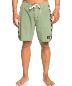 Wholesale ⌛ Quiksilver Original Arch Washed 18" Boardshorts In Thyme ✔️