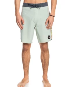 Best Pirce 👍 Quiksilver Surfsilk Arch 18" Boardshorts In Desert Sage 🛒