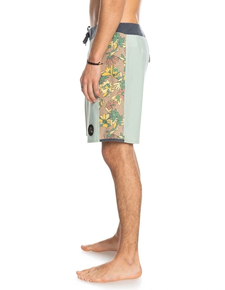 Best Pirce π Quiksilver Surfsilk Arch 18" Boardshorts In Desert Sage π 5 Best Pirce π Quiksilver Surfsilk Arch 18" Boardshorts In Desert Sage π - Image 3