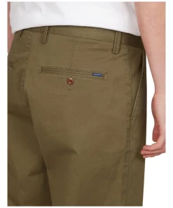 Best deal ⌛ Gant Relaxed Twill Shorts In Racing Green 🔔 -Maddox Shop unnamed file 230