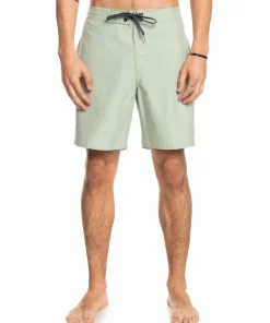 Deals 🤩 Quiksilver Baja 18" Beachshorts In Desert Sage 🔥